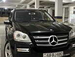 Mercedes GL 550-1
