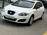 SEAT Leon-1