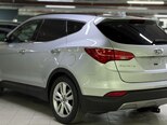 Hyundai Santa Fe-5