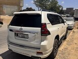 Toyota Land Cruiser Prado-10