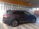 Kia Sorento-8
