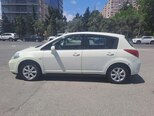 Nissan Tiida-3