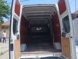 Ford Transit-8