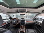 Volkswagen Touareg-15