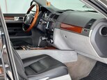 Volkswagen Touareg-11