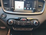 Kia Sorento-11