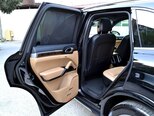 Porsche Cayenne-10