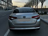 Kia K5-4