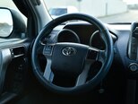 Toyota Land Cruiser Prado-12