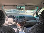 Mitsubishi Chariot Grandis-5