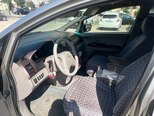 Mitsubishi Chariot Grandis-6