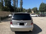 Mitsubishi Chariot Grandis-4