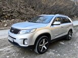 Kia Sorento-12
