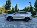 Kia Sorento-8