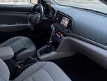 Hyundai Elantra-17