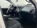 Toyota Land Cruiser Prado-9