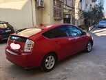 Toyota Prius-4