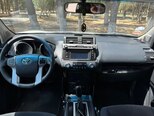 Toyota Land Cruiser Prado-5
