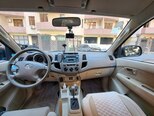 Toyota Fortuner-11