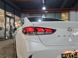 Hyundai Sonata-6