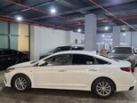 Hyundai Sonata-9