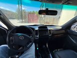 Toyota Land Cruiser Prado-5