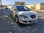 SEAT Leon-1