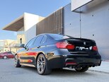 BMW 320-3