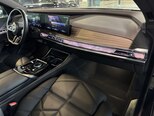 BMW i7-11