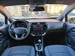 Kia Rio-10