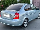 Hyundai Accent-4