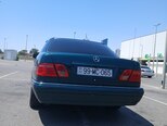 Mercedes E 200-4
