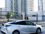Toyota Prius-7