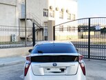 Toyota Prius-8