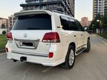 Toyota Land Cruiser-4