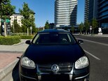 Volkswagen Jetta-1