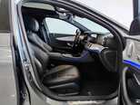 Mercedes E 300 de-34