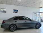 Mercedes E 300 de-13