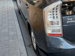 Toyota Prius-12