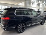 BMW X7-4
