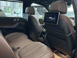 BMW X7-37