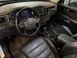Kia Sorento-8