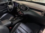 Kia Sorento-11