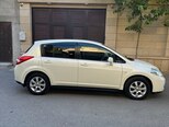 Nissan Tiida-4