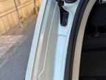 Nissan Tiida-11