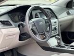 Hyundai Sonata-12