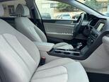 Hyundai Sonata-6