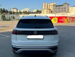 Volkswagen ID.6 Crozz-4