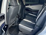 Volkswagen ID.6 Crozz-8