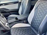 Volkswagen ID.6 Crozz-7